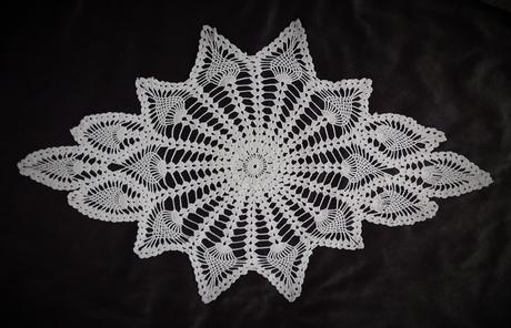 Biely háčkovaný obrus/háčkovaná dečka 2,