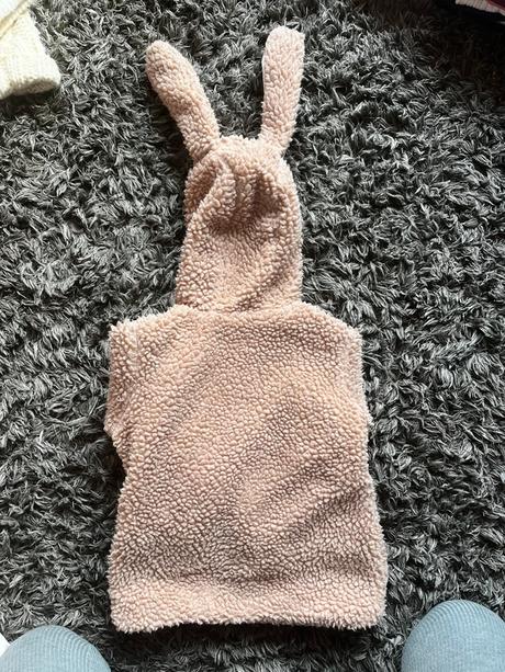 Plyšová mikina zajacová, sinsay,86