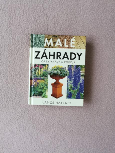 Malé záhrady - lance hattatt,