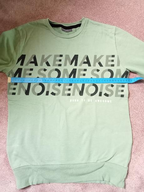 Kvalitná mikina, 152