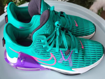 Nike lebron james basketbal, nike,44