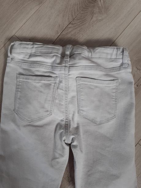 Sivé rifle, h&m,122