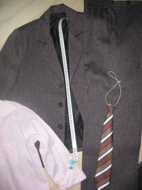 Oblek slovenského výrobcu modelko, 140