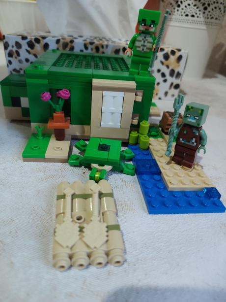 Lego minecraft-6 setov,