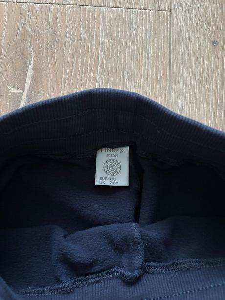 Tepláky lindex veľ. 128, lindex,128