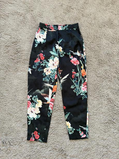Zara nohavice, zara,s
