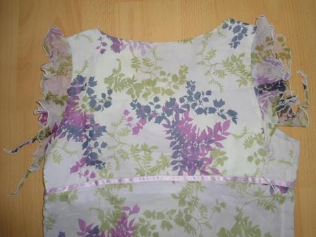 Farebny kvetovany top, 38