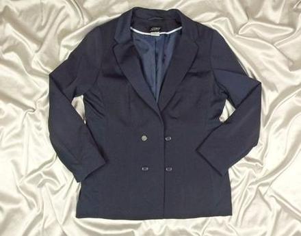 Kvalitný dámsky blejzer, 48