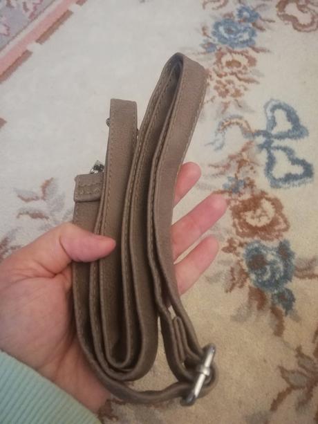 Popruh na kabelku fango,