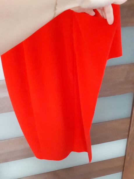 Šaty s volánom, h&m,38