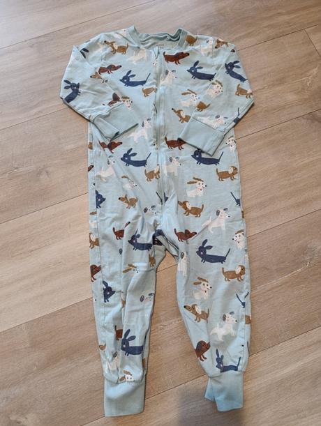 Lindex pyžamko psíky, lindex,92