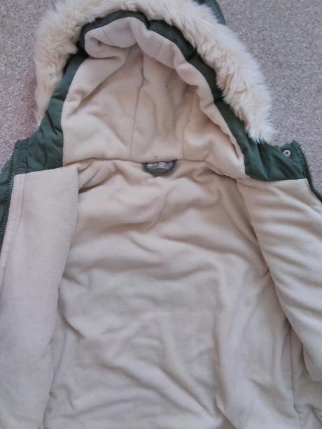 Zimná bunda, 146