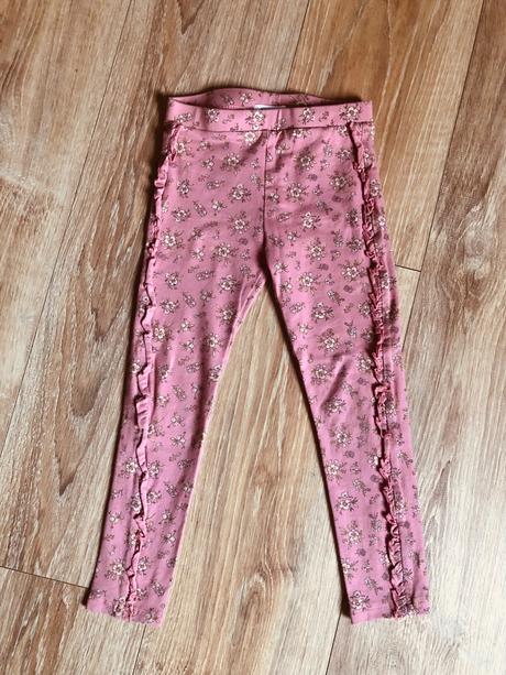 Tepláky veľ 116, sinsay,116