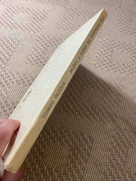 Krásna stará kniha muško a miško na severnom póle,