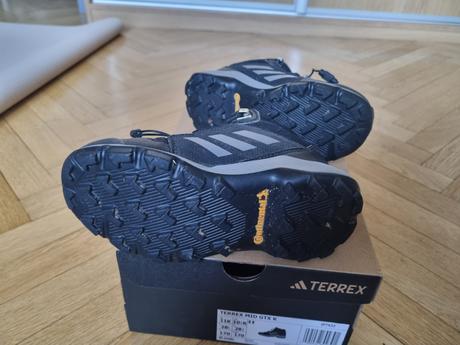 Chlapčenské topánky adidas terrex, adidas,28
