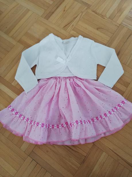 Šaty s bolerkom, 80