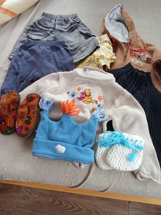 Mikina, kraťasy, svetre a iné., 86–98