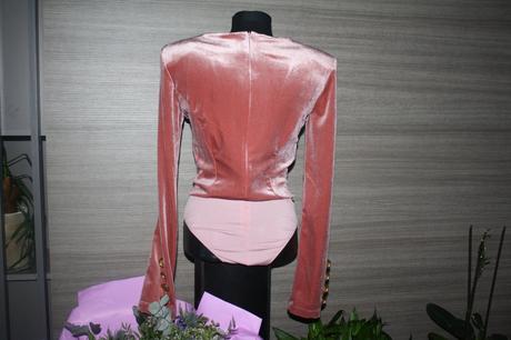 Nadherne fahoin nova body, s