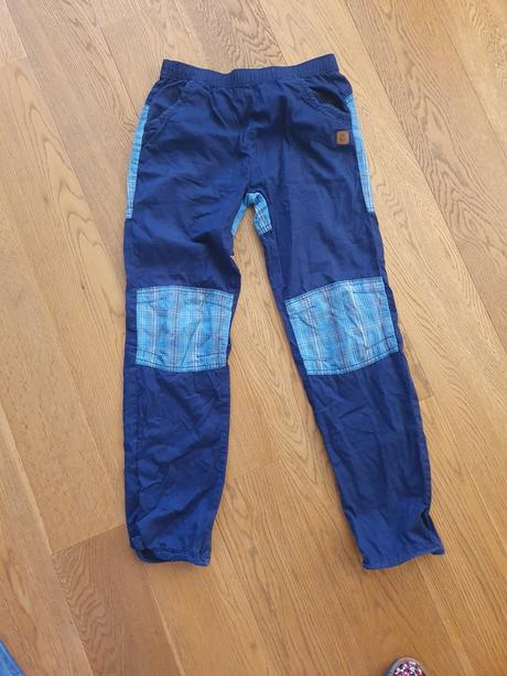 Turisticke nohavice, 152