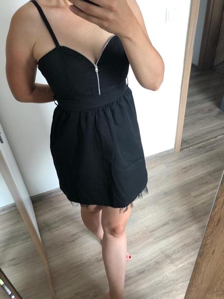 Nove čierne šaty s tylom s 36 boohoo, next,36