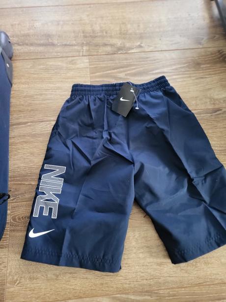 Kratase nike, nike,128