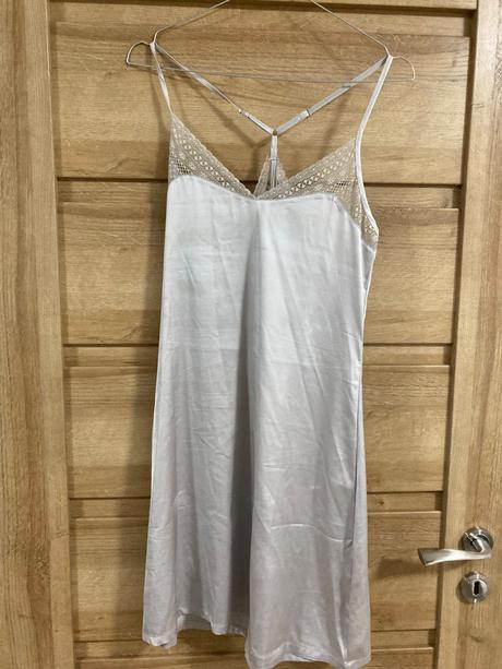 Saténová nočná košeľa, s