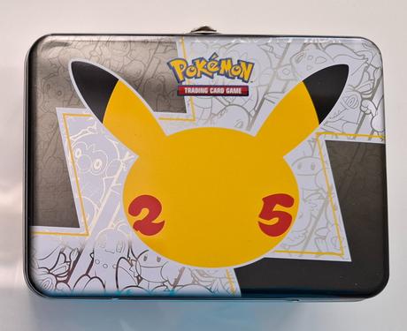 Pokémon kufrík celebrations, 