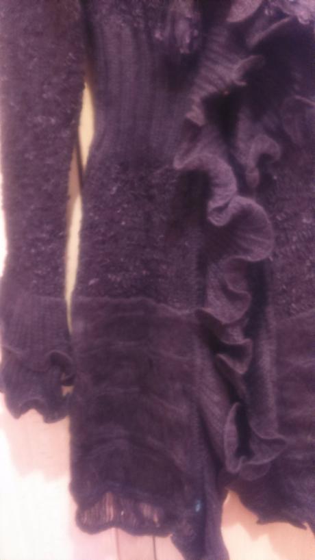 Dlhý fialový sveter, m / s