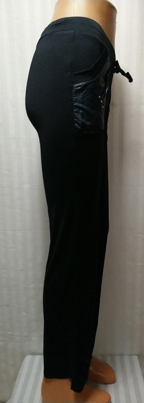 Dámske elastické čierne tepláky, landl, s, s