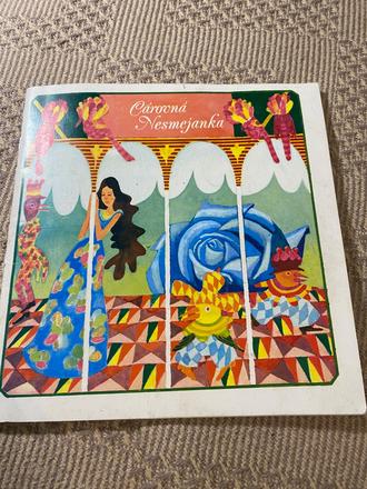 Krásna stará retro knižka cárovná nesmejanka, 