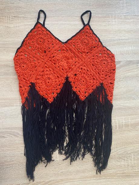 Háčkovaný top, 