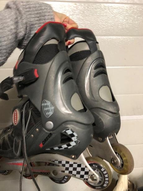 Kolieskové korčule, 43