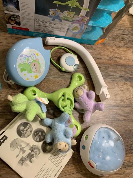 Fisher price kolotoč nad postielku 3v1, 