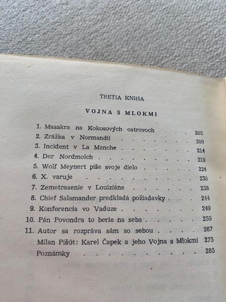 Stará kniha vojna s mlokmi karel čapek 1955,