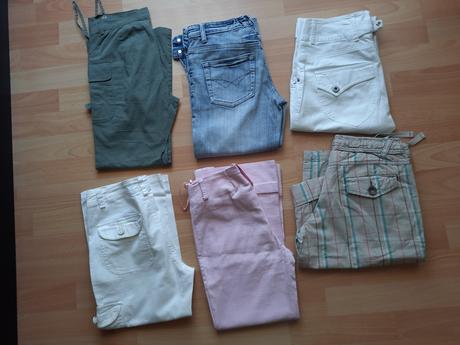 Balík dámskych 3/4 nohavíc, s