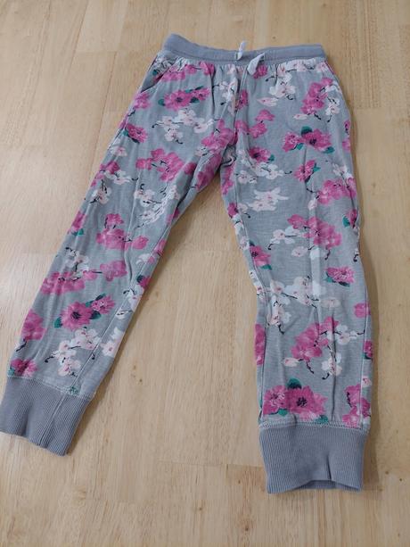 Kvietkove tepláky, pepco,116