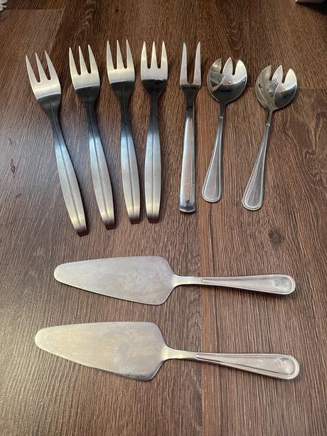 Servírovací príbor - servírovacia vidlička, lyžica,