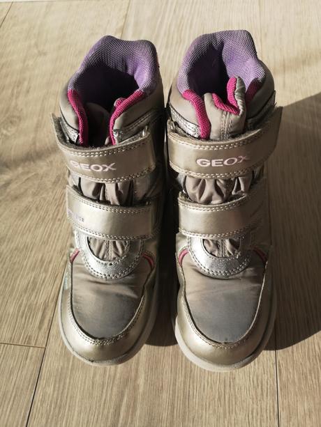 Strieborné čižmy geox veľ. 33, geox,33