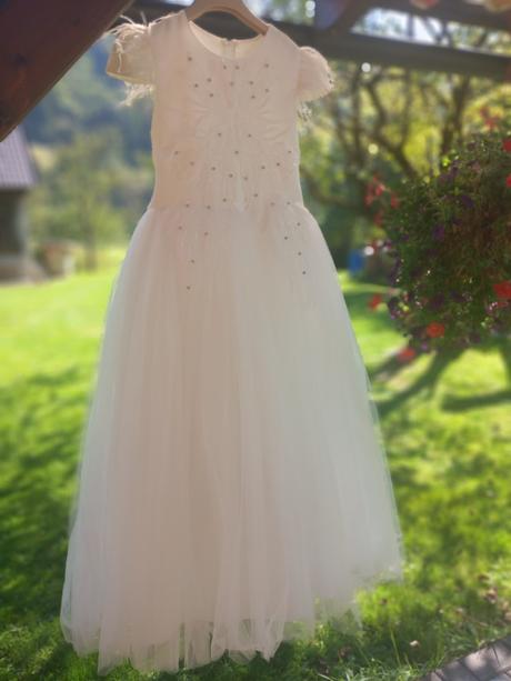 Šaty na 1.sv.prijímanie, 140