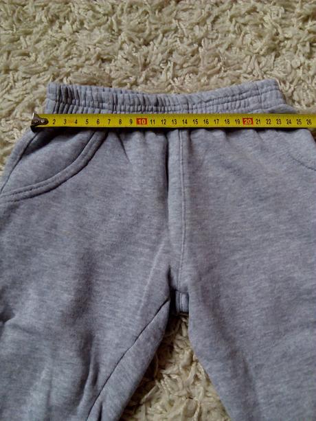 2xdetské teplákové súpravy, 68–80