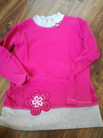 Dievčenské tričko, 122