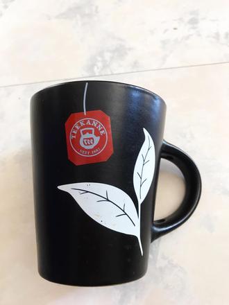 Porcelánový hrnček teekane, 