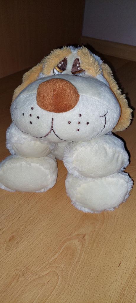 Plyšový pes veľký, 