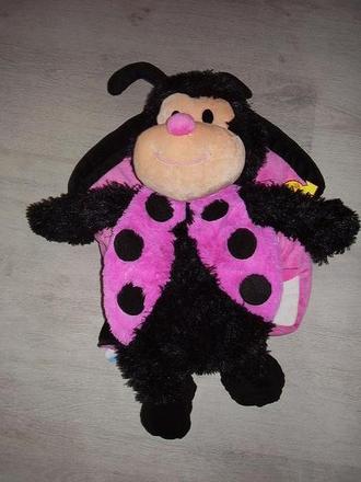 Plyšova lienka v domčeku,