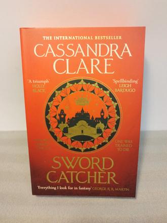 Cassandra clare - sword catcher sprayed edge nau24, 