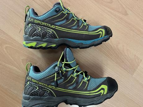 Topanky na turistiku, 36