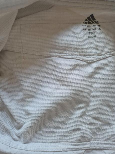 Kimono na judo adidas, 134
