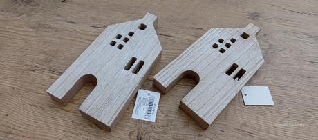 Drevený domček - natur - 93 x 190 mm, 