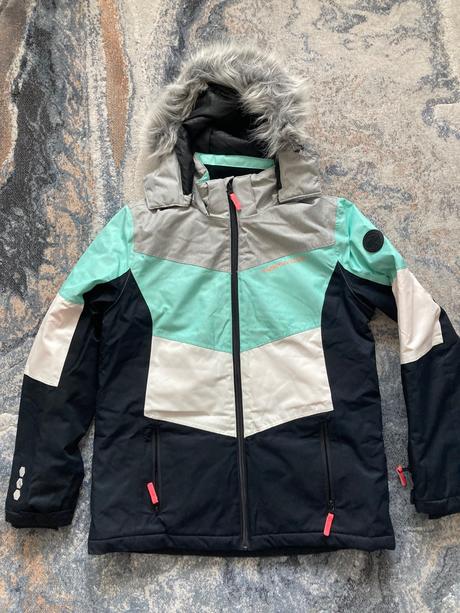 Lyžiarka bunda, c&a,158