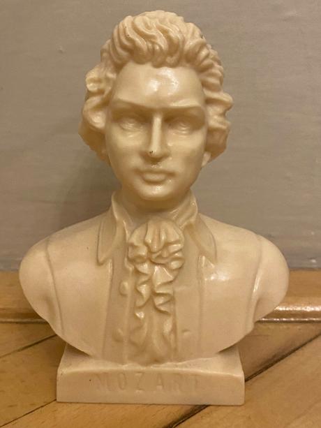 Mozart - alabaster busta / socha, 